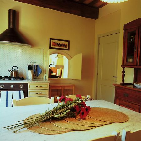 Borgo Della Meliana Gambassi Terme Hotel Room photo